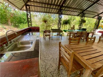 SE VENDE FINCA EN EL CORREGIMIENTO DE BONDA, SANTA MARTA