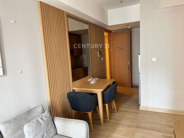Jual Apartemen Taman Anggrek Residence Furnished