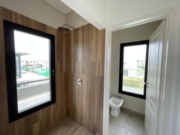 Casa en venta en Belen de Escobar