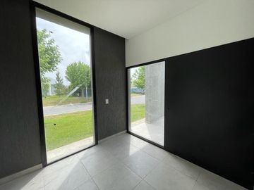 Casa en venta en Belen de Escobar