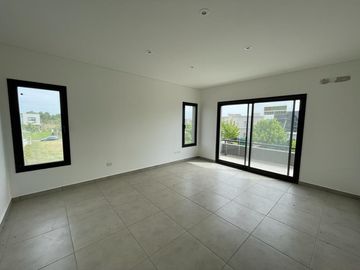 Casa en venta en Belen de Escobar