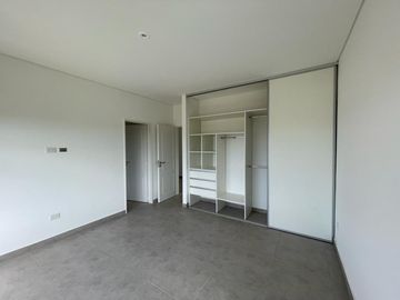 Casa en venta en Belen de Escobar