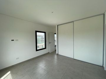 Casa en venta en Belen de Escobar