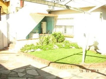 Casa en venta en Moron Sur
