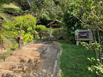 VENDO HERMOSA  FINCA RÚSTICA DE RECREO EN BARBOSA ANTIOQUIA.