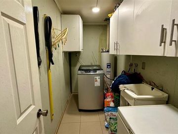Amplia Casa en venta de 5 dorm. en Natales de 625 m2 de terr