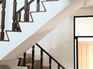 Rumah bagus modernland tangerang,SHM,siap huni,harga 2,5M