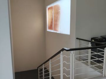 Rumah Dijual Graha Family Surabaya KT
