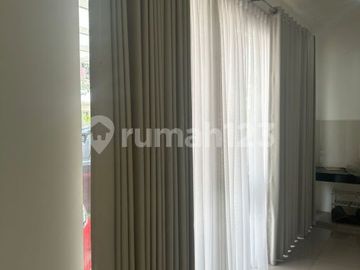 Disewakan Rumah Fully Furnished di Cluster Riverside Pik 2 Tipe Rafflesia 8X10