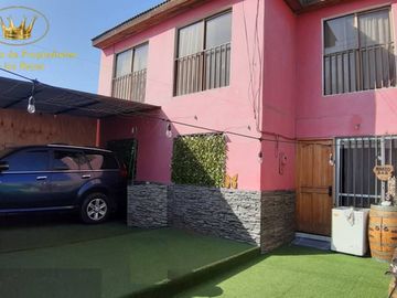 Se ofrece en venta Casa en sector centro norte de Antofagasta.