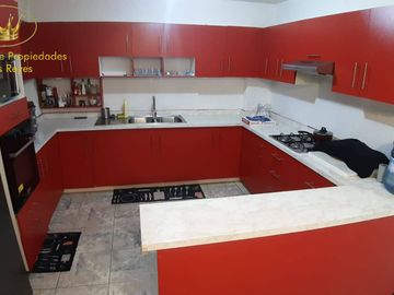 Se ofrece en venta Casa en sector centro norte de Antofagasta.