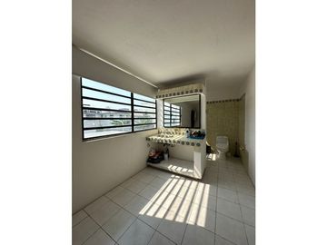 CASA EN VENTA EN UN NIVEL FRACC. FRAMBOYANES