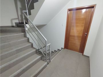 ATE LÍMITE LA MOLINA - VENTA DEPARTAMENTO DE ESTRENO - ÁREA 84 m2