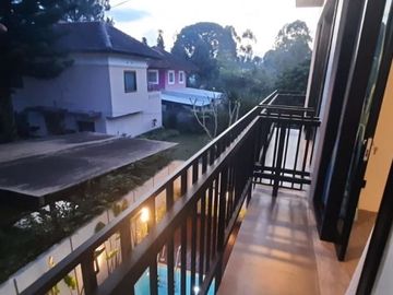 DIJUAL VILA LUX KAMPUNG DAUN LEMBANG