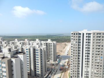 apartamento en venta en ciudad mallorquin. Cod V88786