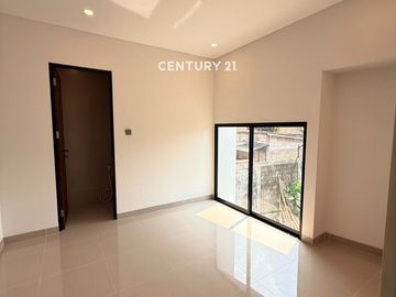Dijual Rumah Brand New Di Bintaro Sektor 9