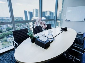 ruang kantor full furnished dengan fasilitas lengkap di CBD TB Simatupang