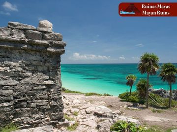 Casa con sala de doble altura, alberca privada en residencial, en venta Tulum.