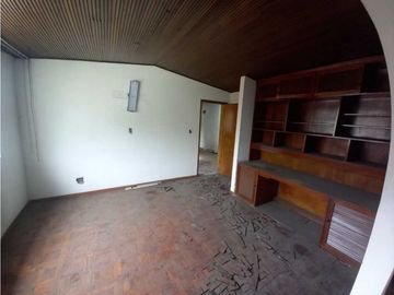 Venta Casa-Lote Camelia Manizales