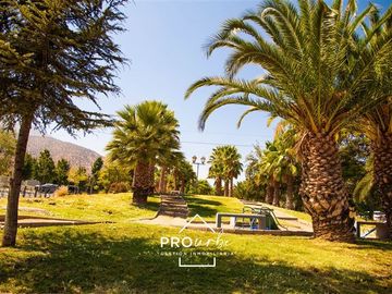 Casa en Venta en Ciudad del Este, Condominio Las Palmas.