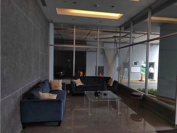 Apartamento En Venta En Altos del Golf En PH Simja