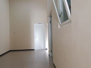 Rumah Malang Strategis Tengah Kota,
