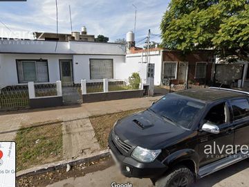 Casa 3 Ambientes Venta Castelar Sur  Oportunidad Financiación