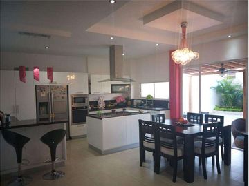 casa de venta en  manta zona sur