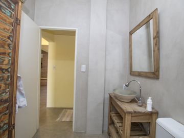 CASA 4 AMBIENTES QUINCHO BARRIO CERRADO JARDIN 2 LOTES