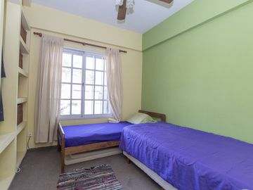 CASA 4 AMBIENTES QUINCHO BARRIO CERRADO JARDIN 2 LOTES