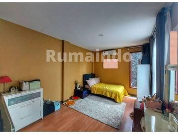 Dijual Rumah Mewah Ada Kolam Renang di Komplek Kesehatan Pesanggrahan Jakarta Selatan