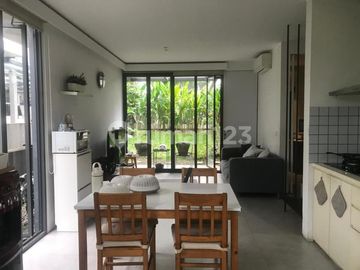 Rumah Minimalis Nyaman di Yve Habitat Limo Depok Dekat Tol