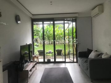 Rumah Minimalis Nyaman di Yve Habitat Limo Depok Dekat Tol