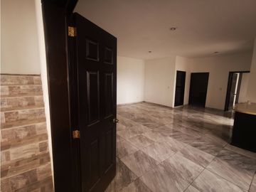 3 DEPARTAMENTOS EN ESQUINA NOGAL, COL LOS ARCOS, JIQUILPAN MICHOACAN