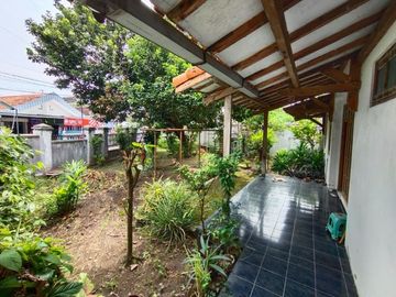 Rumah Super Luas Dalam Kota 1000 Meter