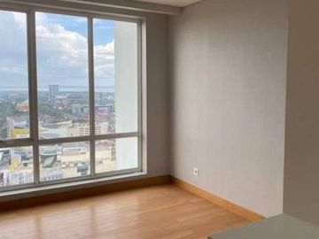 Apartemen mewah One east residence