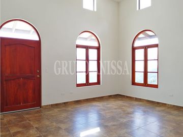 GANGA! Se Vende Hermosa casa en Altos del María - Potencial de Airbnb
