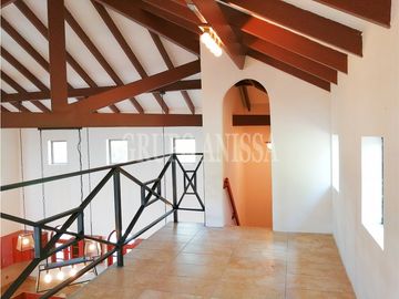 GANGA! Se Vende Hermosa casa en Altos del María - Potencial de Airbnb