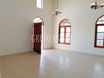 GANGA! Se Vende Hermosa casa en Altos del María - Potencial de Airbnb
