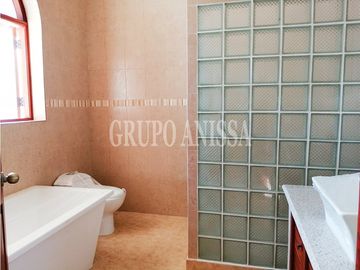 GANGA! Se Vende Hermosa casa en Altos del María - Potencial de Airbnb
