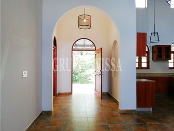GANGA! Se Vende Hermosa casa en Altos del María - Potencial de Airbnb