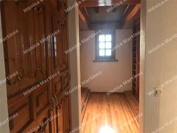 Residencia en renta en el Club de Golf los Encinos