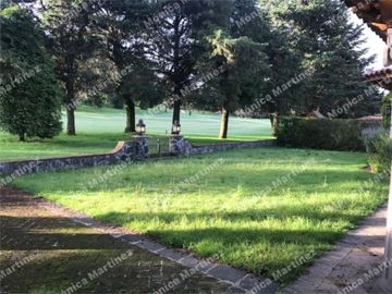 Residencia en renta en el Club de Golf los Encinos