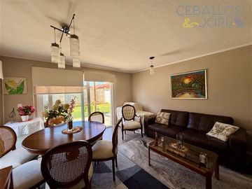 Casa en venta de 3 dorm. en Limache