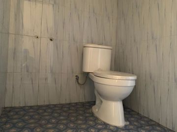 RUMAH 2 LANTAI MALANG