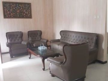 Rumah nyaman terawat dan asri di arcamanik dekat antapani