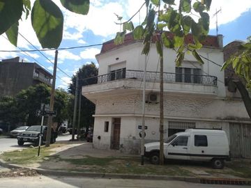 Departamento Tipo Casa en venta en Gerli Oeste