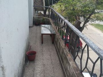 Departamento Tipo Casa en venta en Gerli Oeste