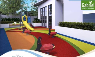 High end Studio with Balcony Condominium in Mactan Newtown