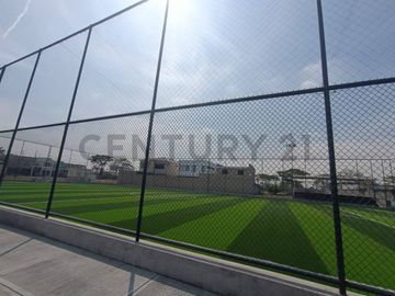 Venta Casa de Estreno en Urbanización Portón Del Rio IvoZ